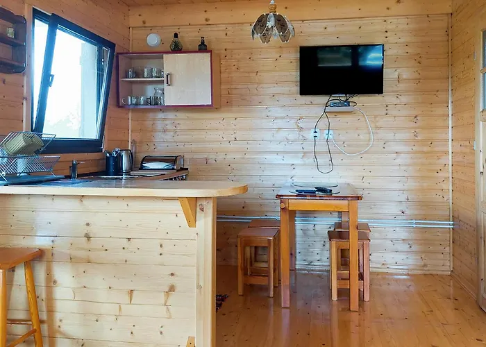 Lovely In Kladno With Kitchen Сasa de vacaciones Pleśna